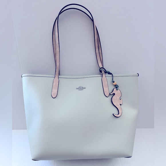 New Coach City Tote Bag With Seahorse Charm CBH79, Light Pistachio/Sand - Picture 1 of 11